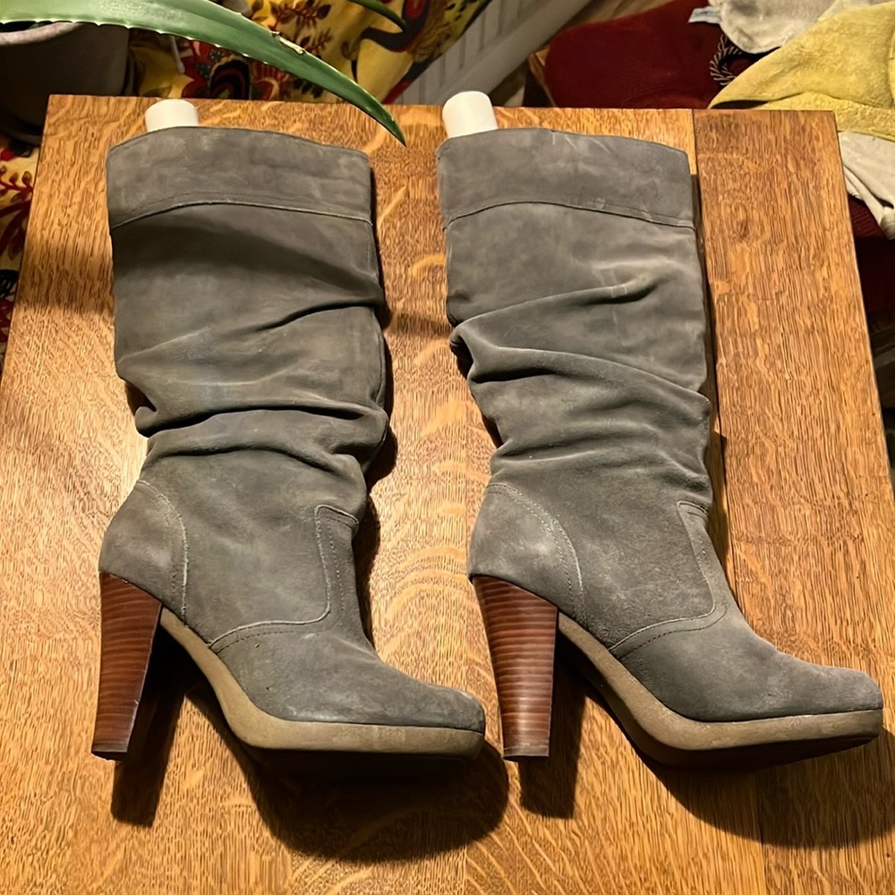 Tall, gray slouchy stacked heel boot. Size 9. Maybe Victoria’s Secret brand